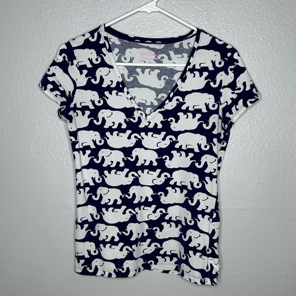 Lilly Pulitzer Bright Navy Tusk In The Sun Elephant Print Michelle V-Neck Tee - Picture 2 of 4